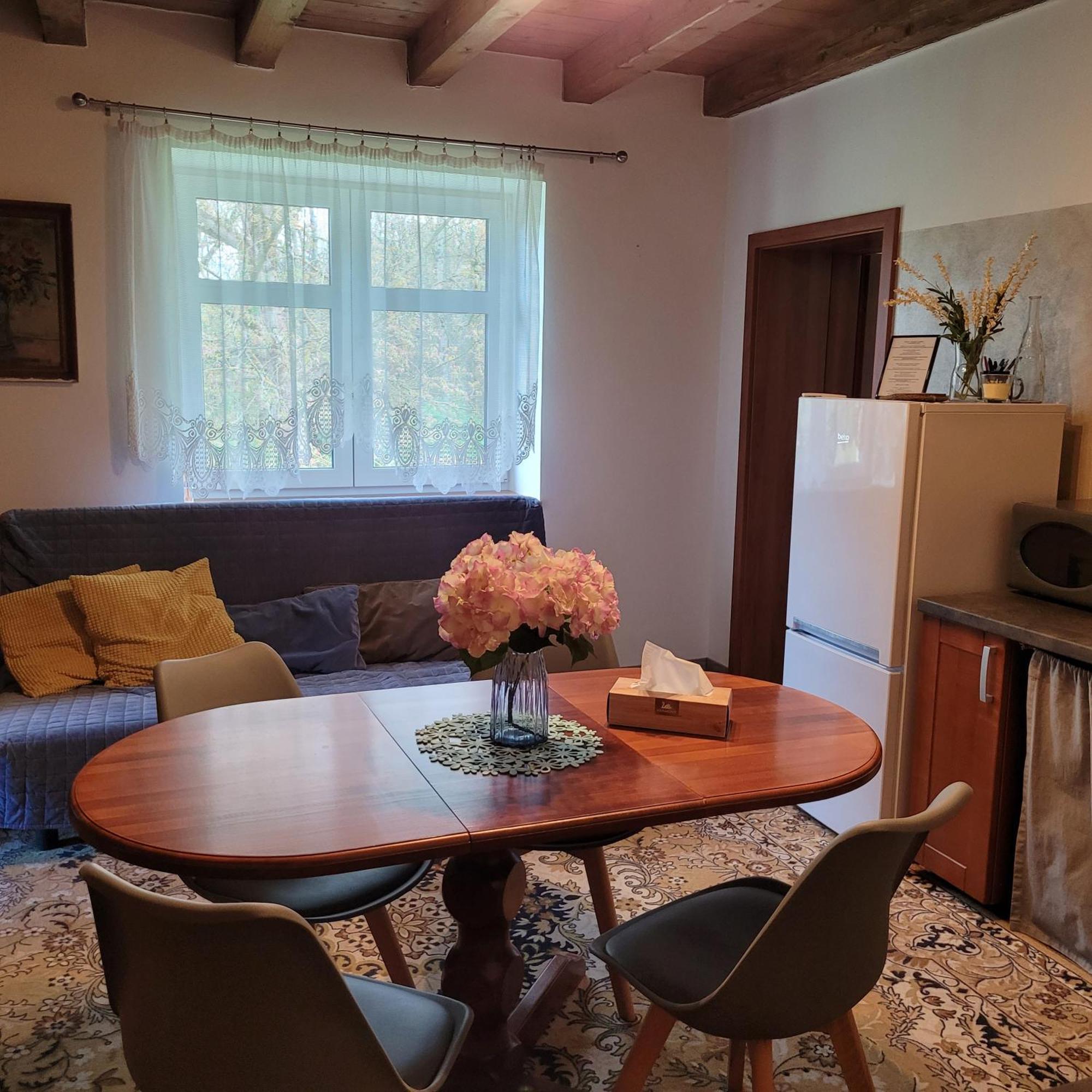 Appartement Chloumek à Bela  Extérieur photo