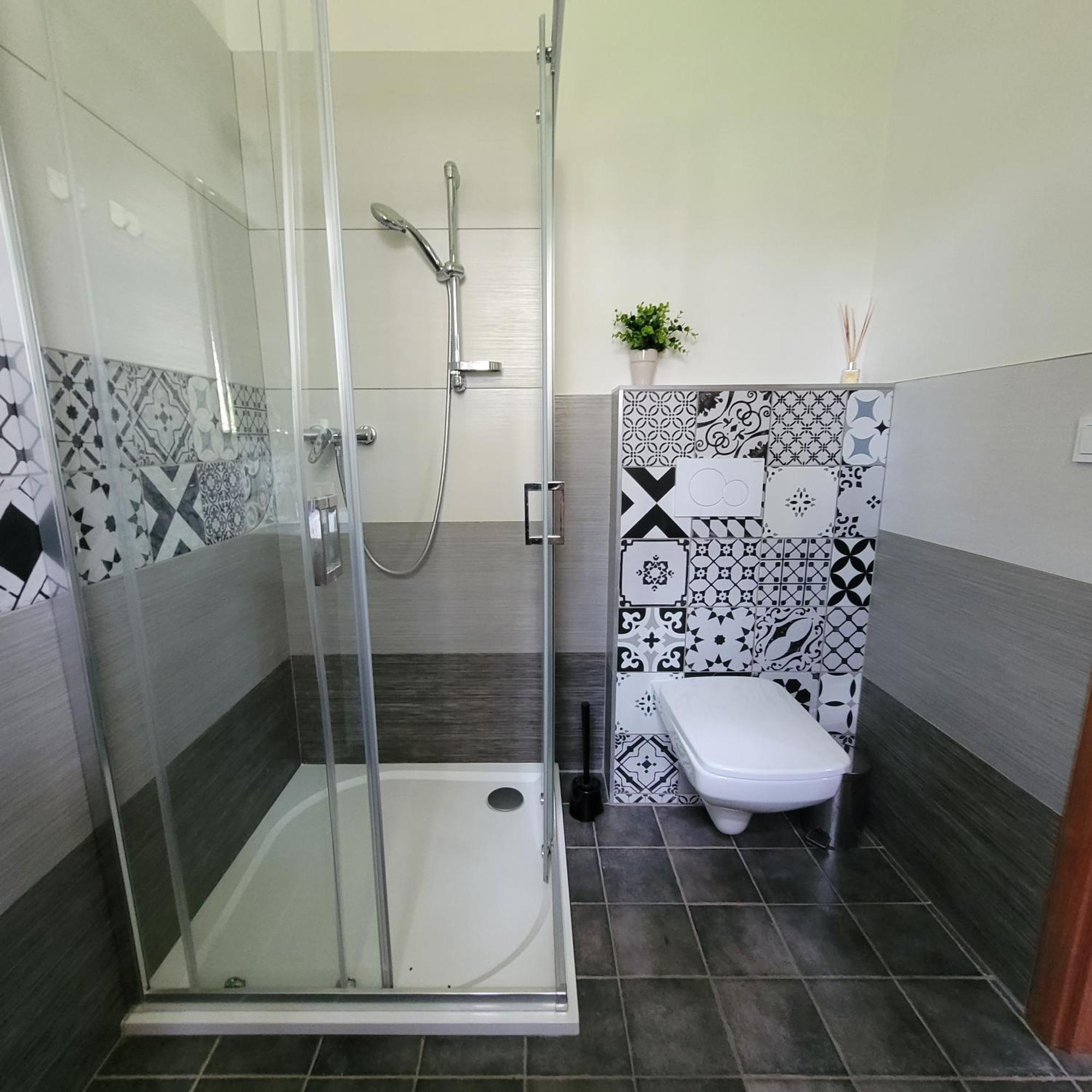 Appartement Chloumek à Bela  Extérieur photo